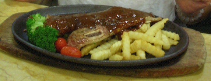 新逸茶餐廳