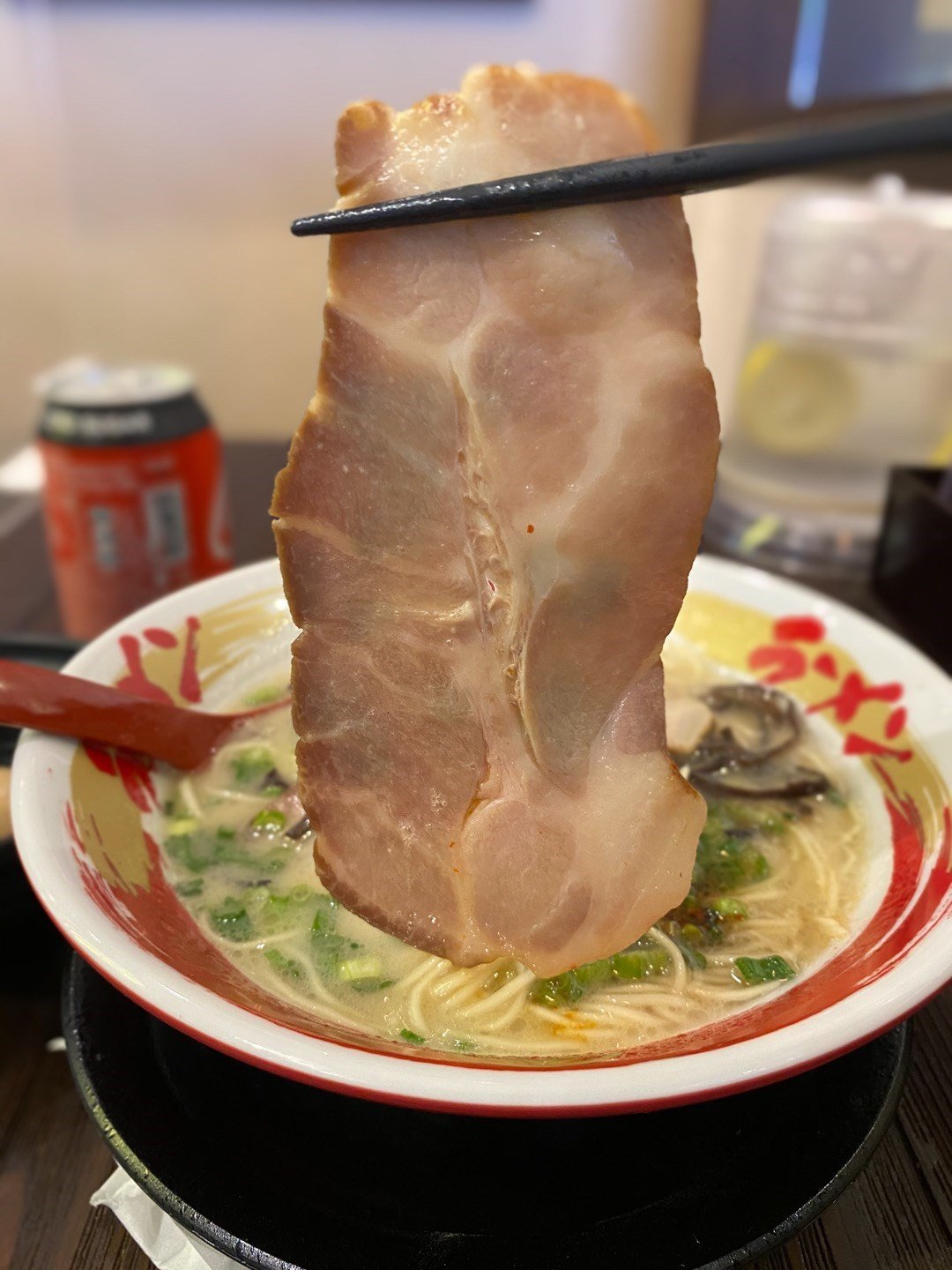 豚王 (V Walk)